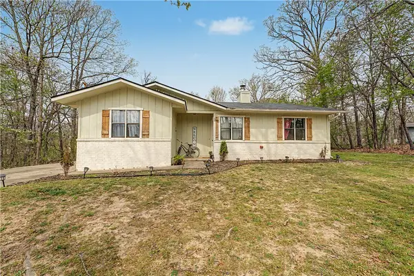3 Bressay Circle, Bella Vista, AR 72715