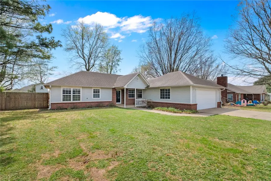 297 Meeker Drive, Gentry, AR 72734 - #2