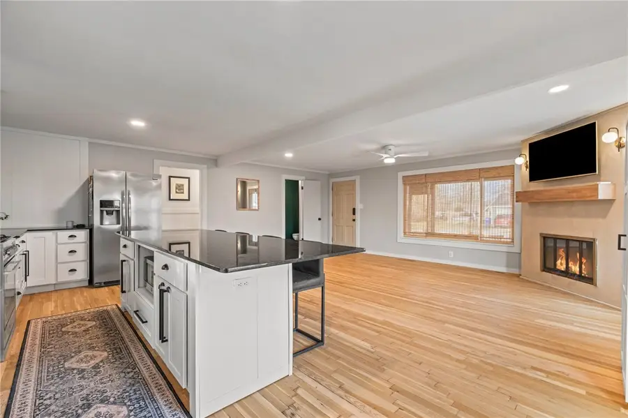 908 9th Street, Rogers, AR 72756 - #3