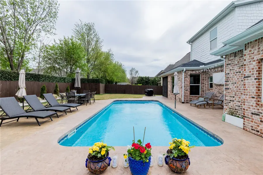 2709 S 21st Street, Rogers, AR 72758 - #2