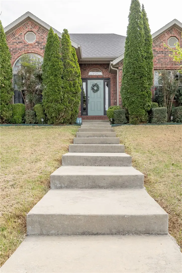 2001 Quinlan Avenue, Lowell, AR 72745 - #1