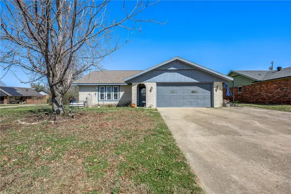 1601 S 16th Street, Rogers, AR 72758