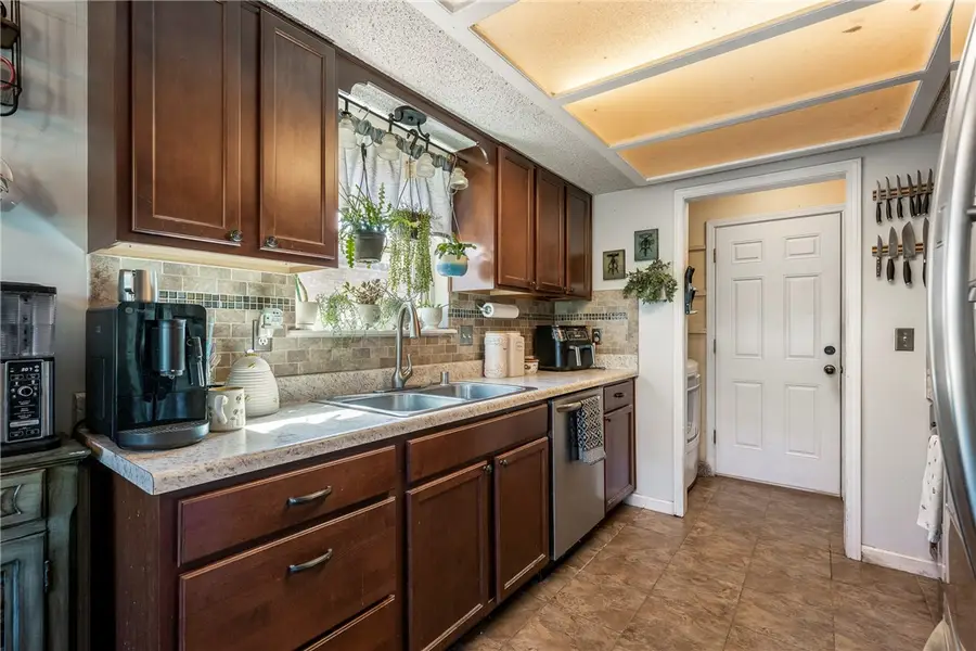 1601 S 16th Street, Rogers, AR 72758 - #3