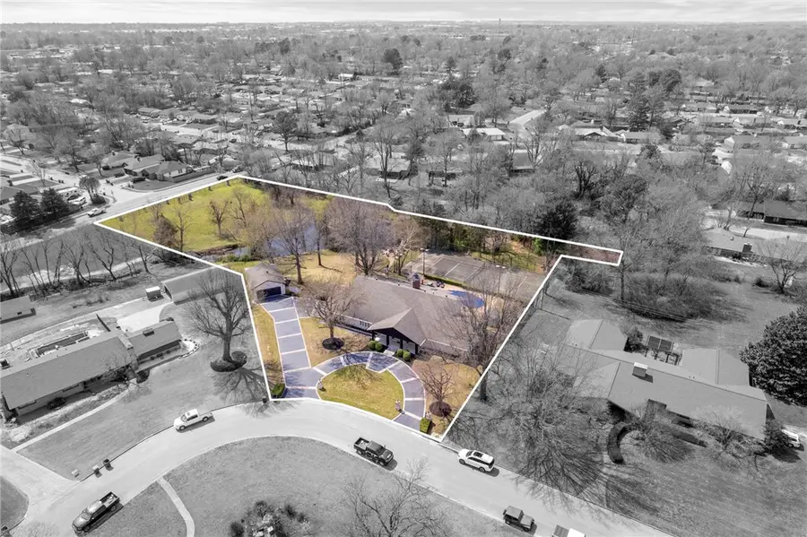 1100 Ranch Drive, Springdale, AR 72762 - #2