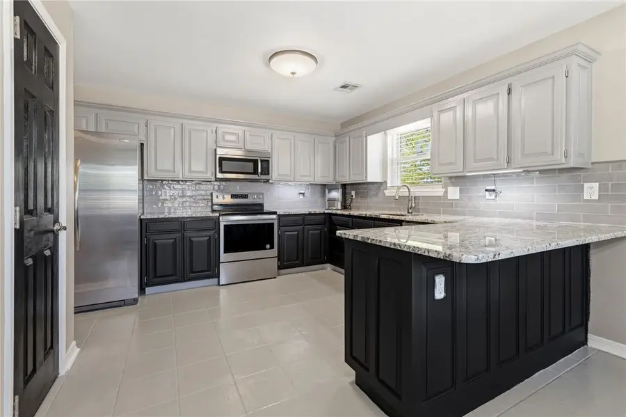 3901 SW Cherry Road, Bentonville, AR 72713 - #3