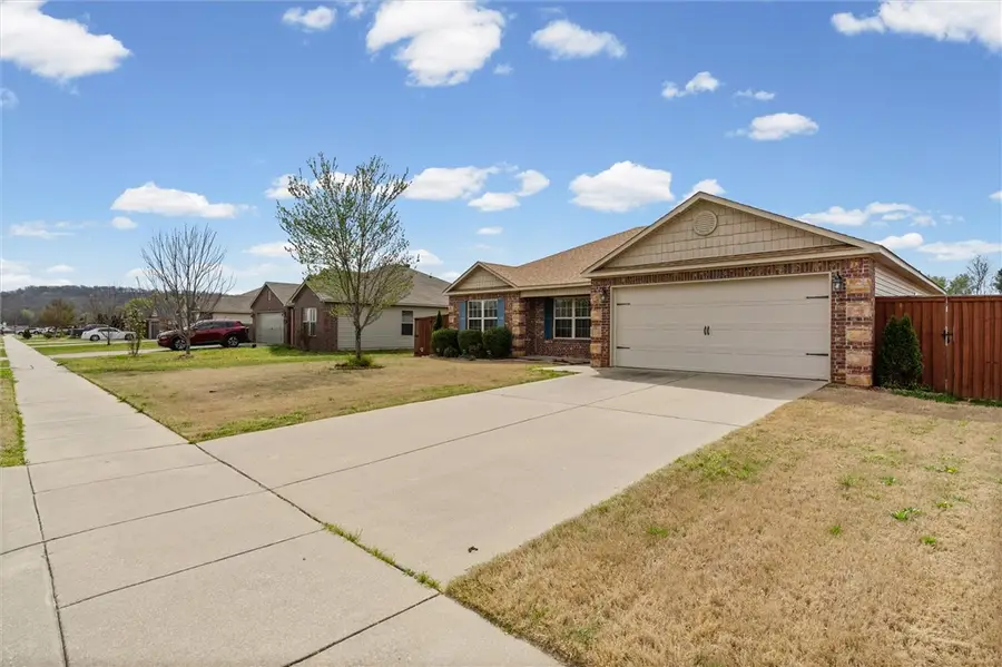 3503 Kelso Avenue, Springdale, AR 72764 - #2