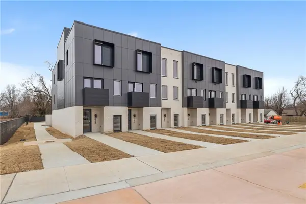 836 SE 8th Street, Bentonville, AR 72712