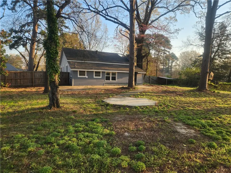 2913 Honeysuckle Lane, Russellville, AR 72801 - #2