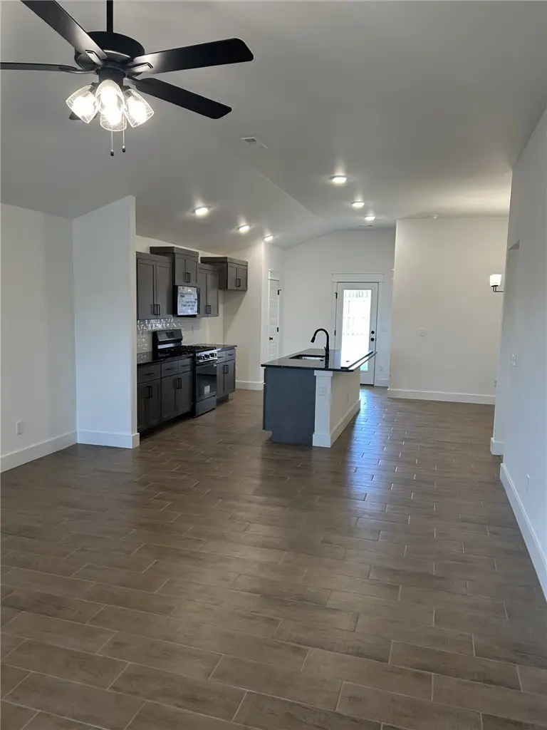 1716 Farmer Street, Pea Ridge, AR 72751 - #3