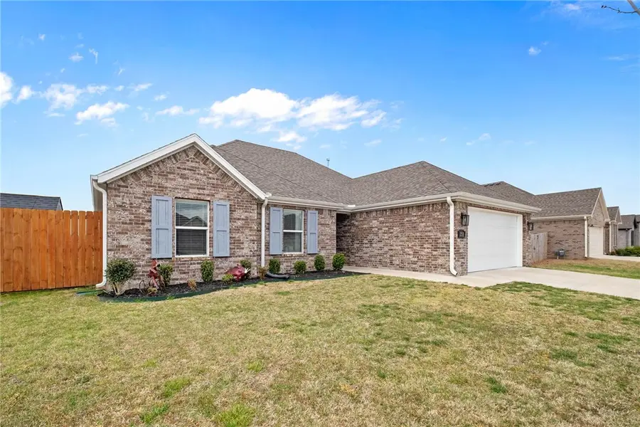 251 Pennsylvania Avenue, Farmington, AR 72730 - #2