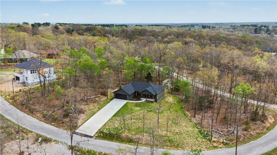 7 Bowmore Circle, Bella Vista, AR 72715 - #2