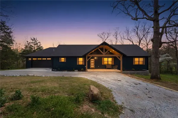 1005 E Bowen Boulevard, Fayetteville, AR 72703