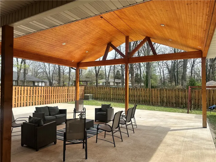 510 Quarter Road, Siloam Springs, AR 72761 - #2