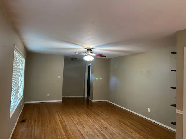 801 W 17th Terrace, Russellville, AR 72801 - #3