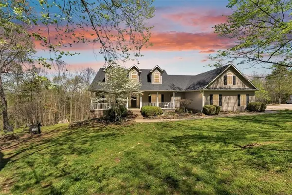 208 Madison 6023, Huntsville, AR 72740