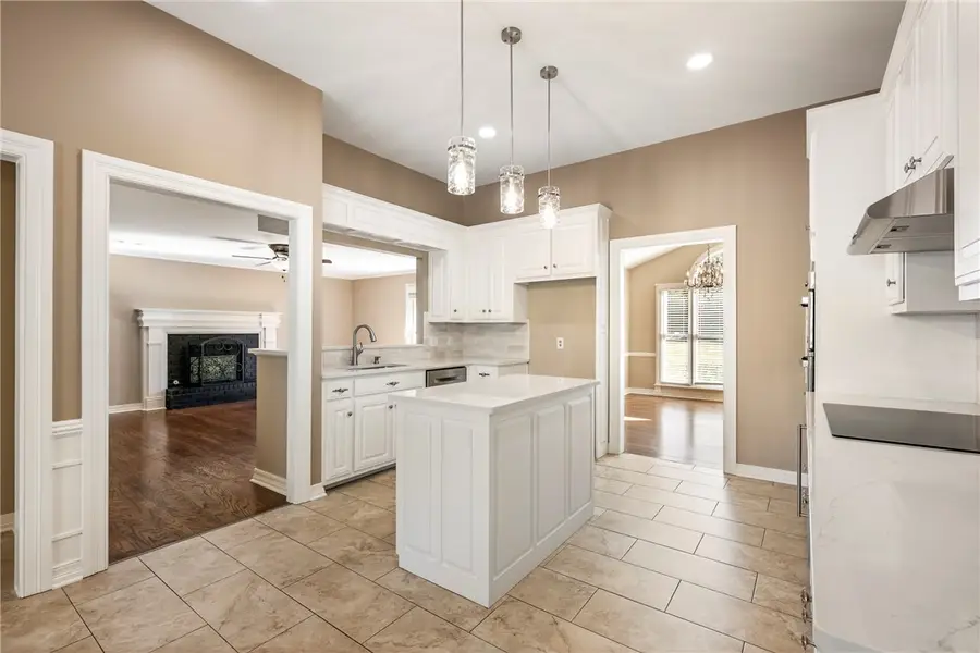 3874 Tahoe Circle Drive, Springdale, AR 72762 - #2