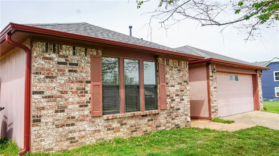 1702 20th Street, Rogers, AR 72758 - #3