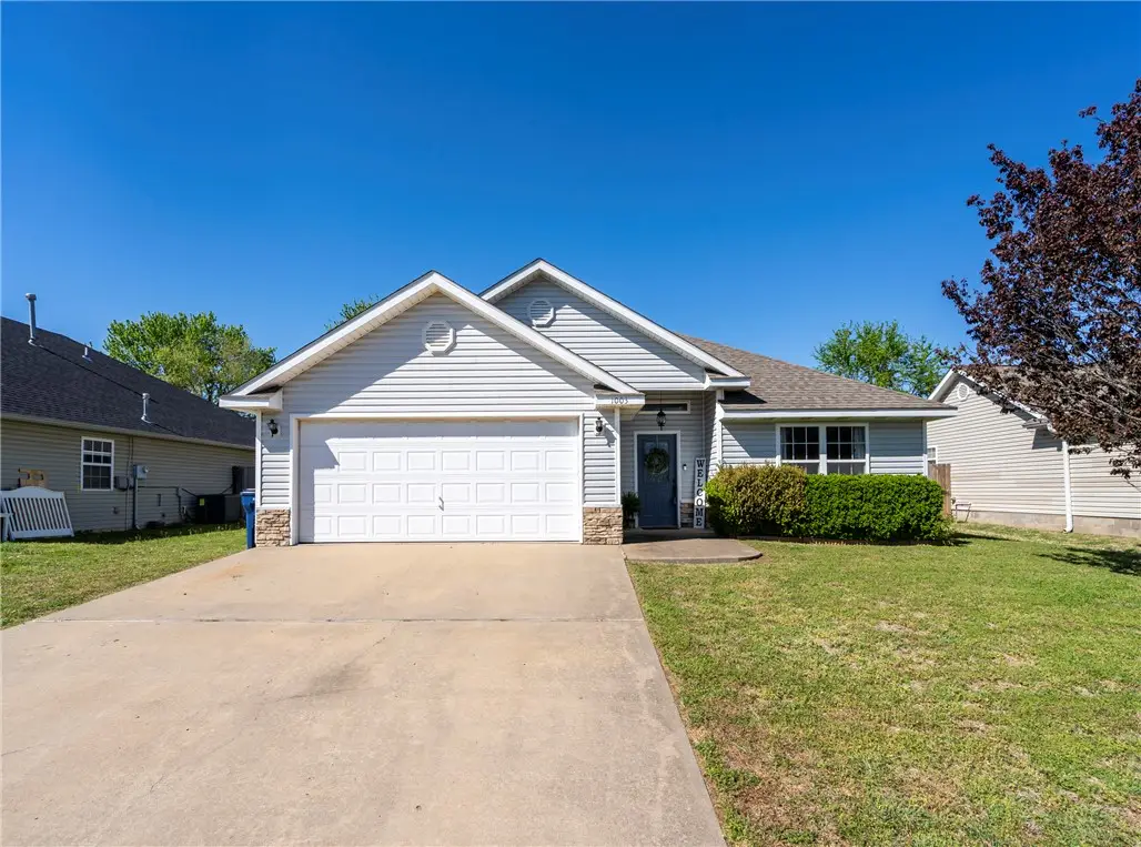1003 Sunrise Circle, Siloam Springs, AR 72761 - #1