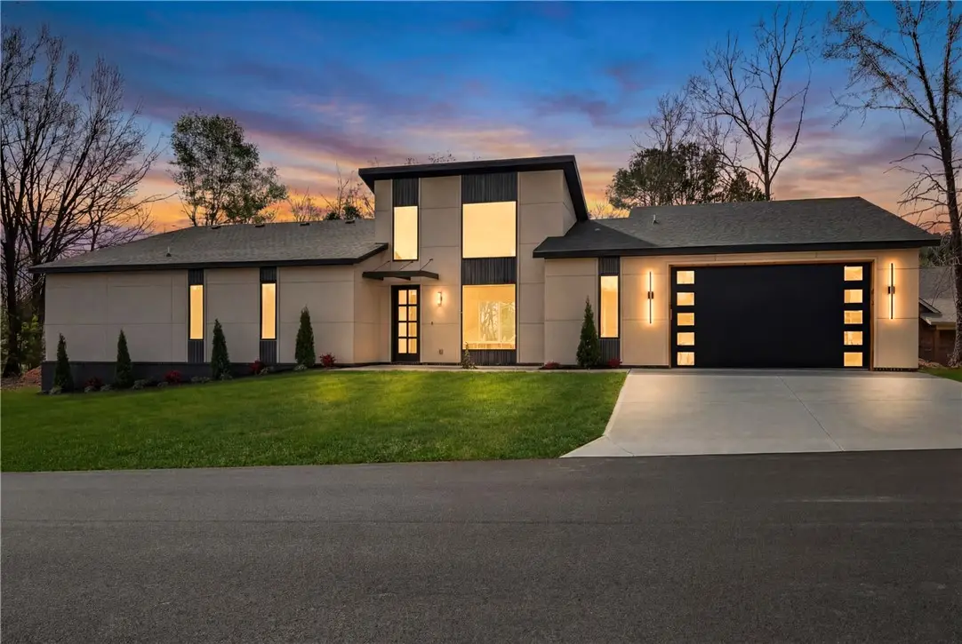 27 Luncarty Lane, Bella Vista, AR 72715 - #1