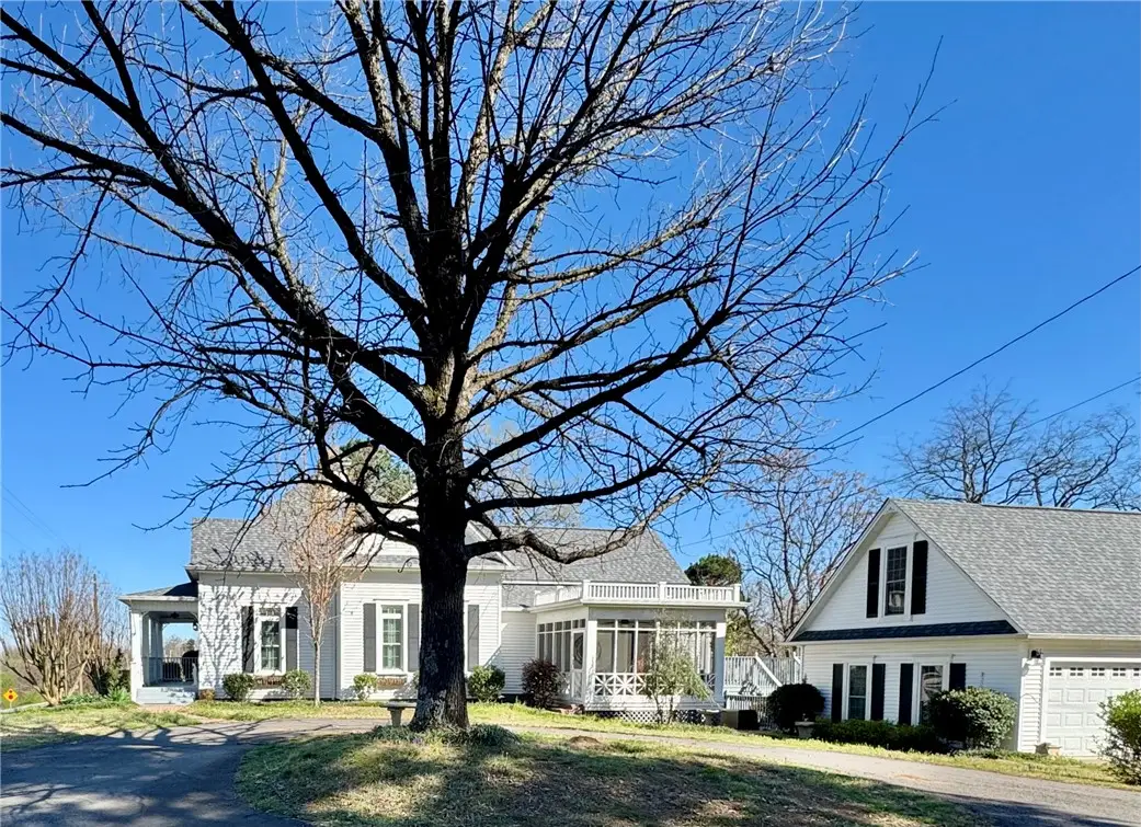 105 SW 3rd Street, Atkins, AR 72823 - #1