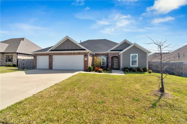 1234 Cassia Street, Tontitown, AR 72762