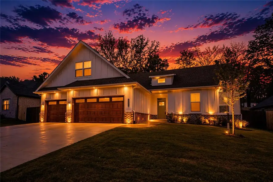 1205 Bunker Drive, Pea Ridge, AR 72751 - #2