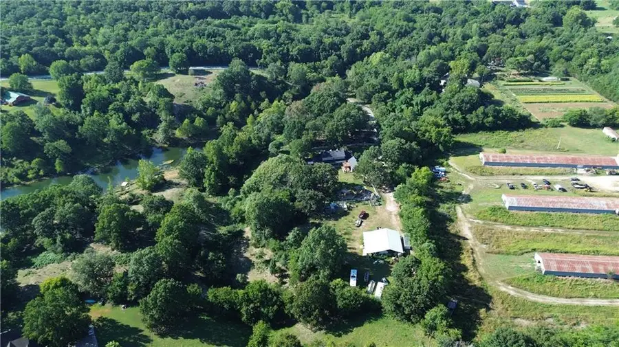 4292 Hewitt Springs Road, Springdale, AR 72764 - #3