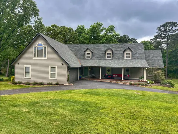 1402 Normandy Circle, Russellville, AR 72802