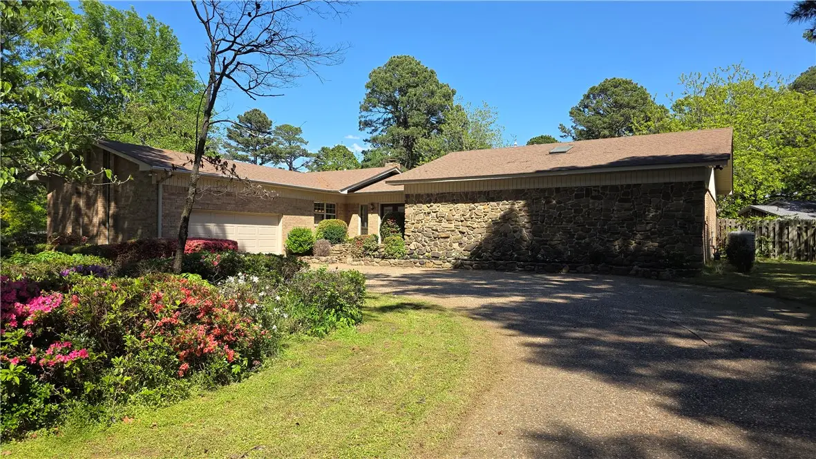 607 Old Post Road, Russellville, AR 72802 - #1