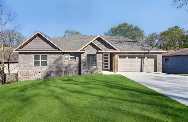 28 York Drive, Bella Vista, AR 72715