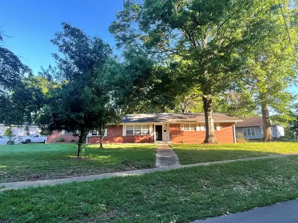 319 Hill Street, Clarksville, AR 72830