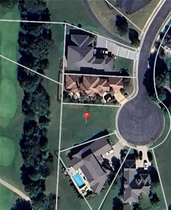 5458 Bondy Place, Fayetteville, AR 72704