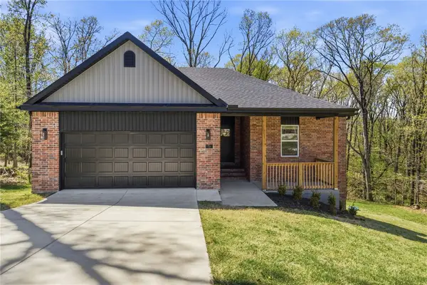 5 Bedworth Circle, Bella Vista, AR 72715