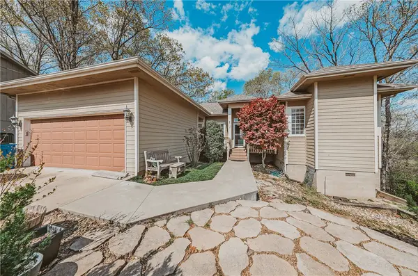 37 Cambria Drive, Bella Vista, AR 72715