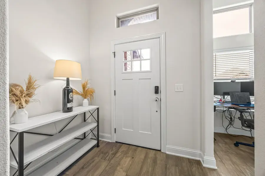 562 N Drewrys Bluff Drive, Fayetteville, AR 72704 - #3