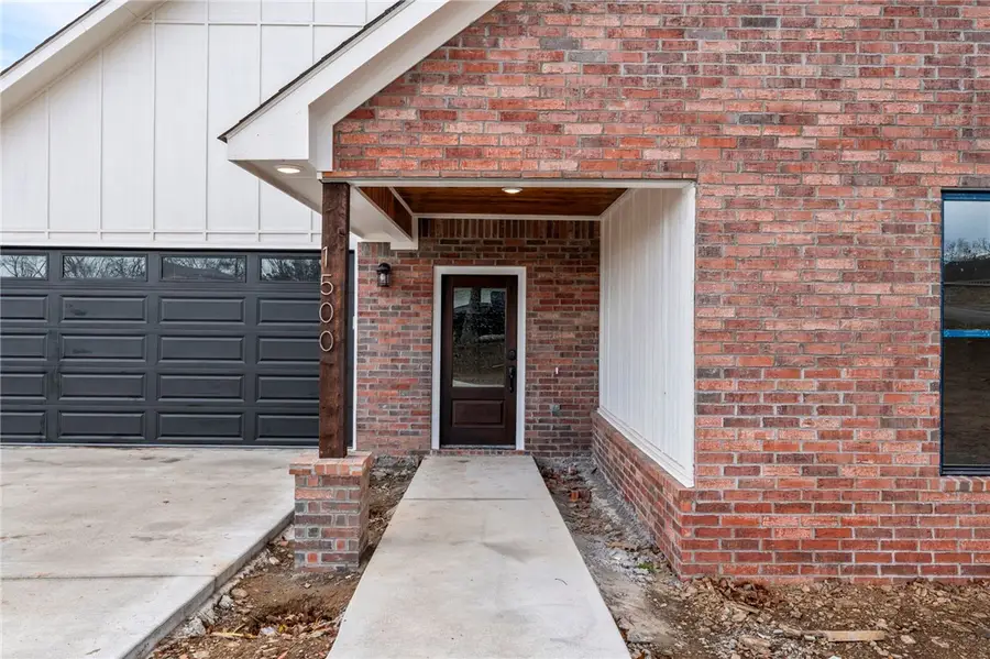 1500 Lovers Lane, Van Buren, AR 72956 - #3
