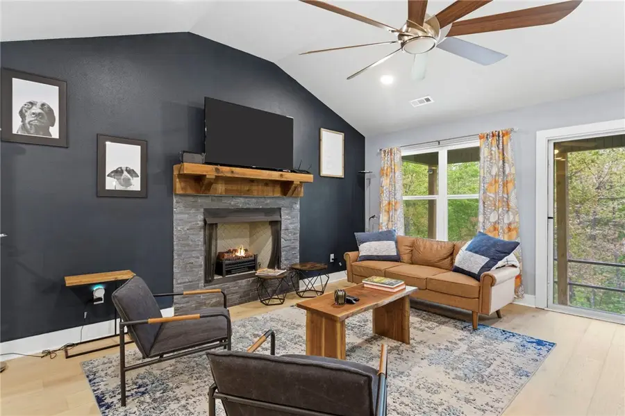 17 Mawnan Circle, Bella Vista, AR 72714 - #3