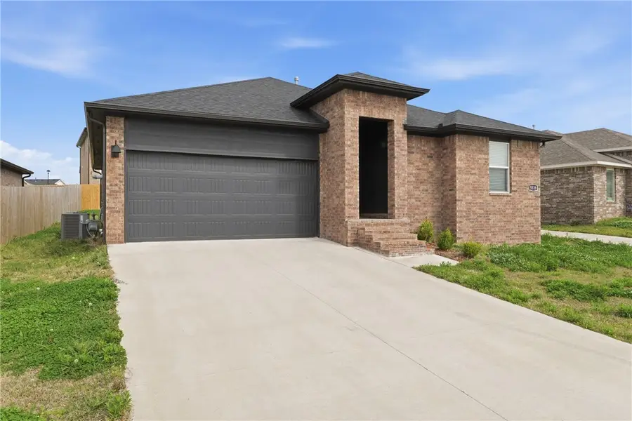 5538 Selah Street, Springdale, AR 72764 - #2