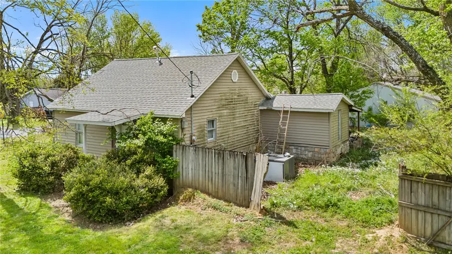 429 E Mulberry, Rogers, AR 72756 - #2