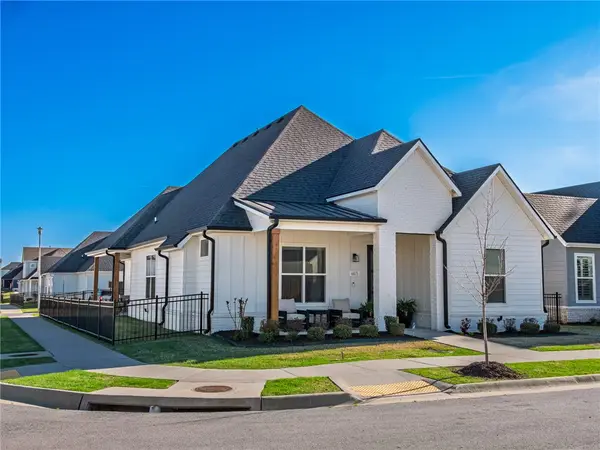 6875 Garden Trail Avenue, Springdale, AR 72762