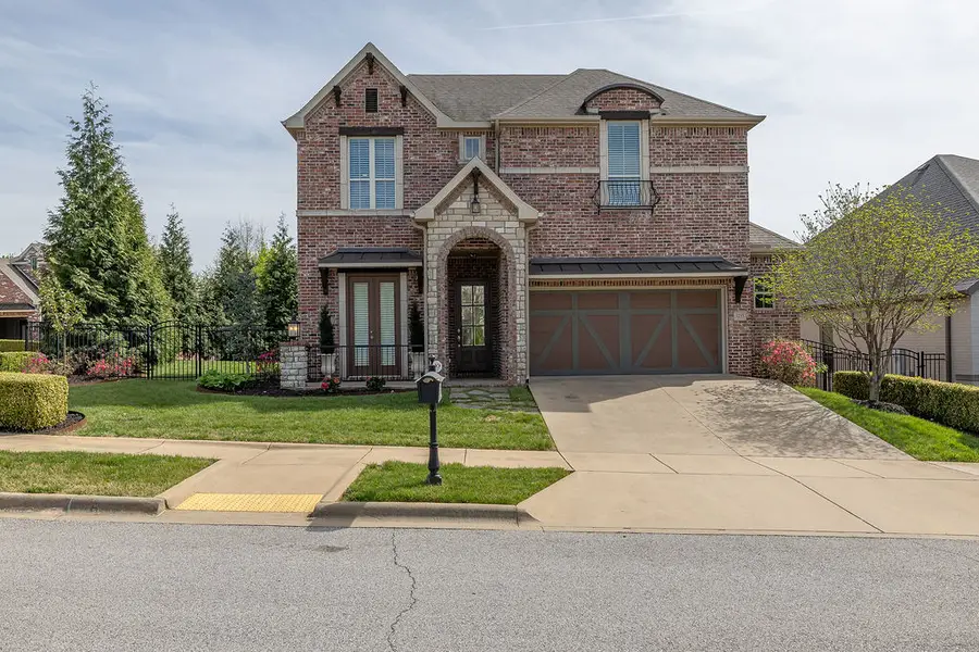 1235 E Adelaide Lane, Fayetteville, AR 72703 - #2