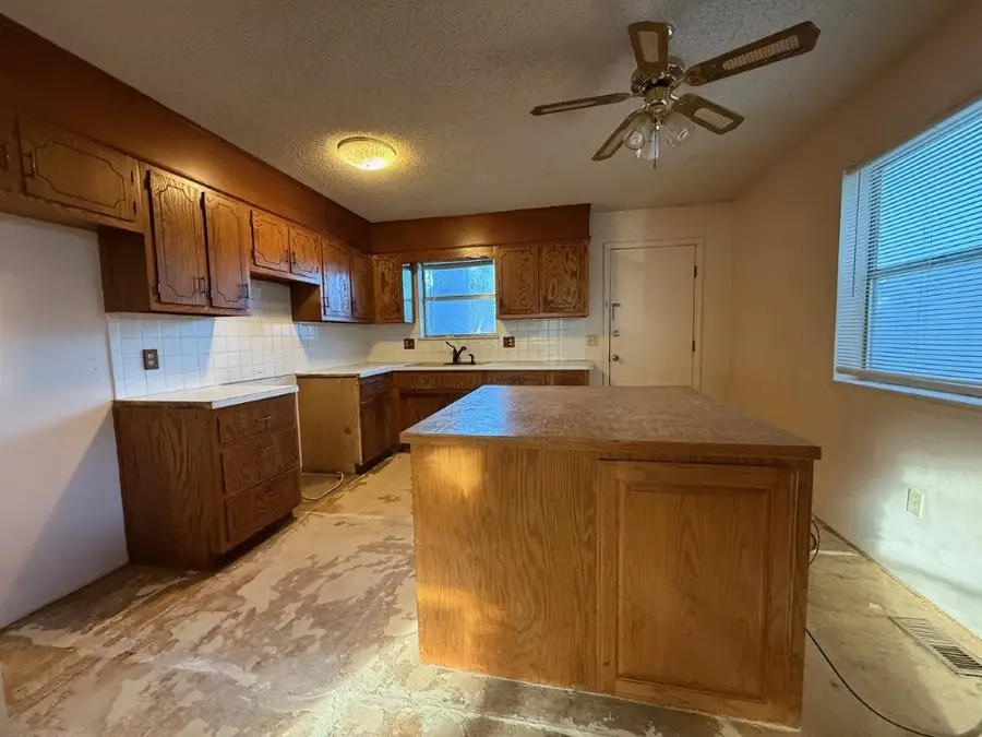 16004 Hickory Drive, Rogers, AR 72756 - #3