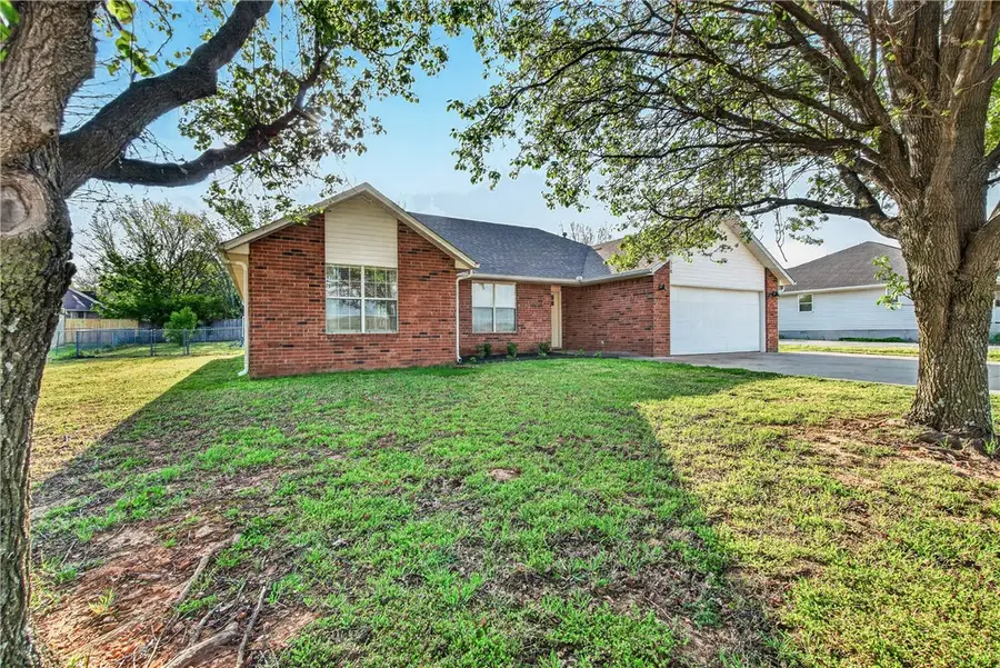 703 Ditmars Road, Prairie Grove, AR 72753 - #3