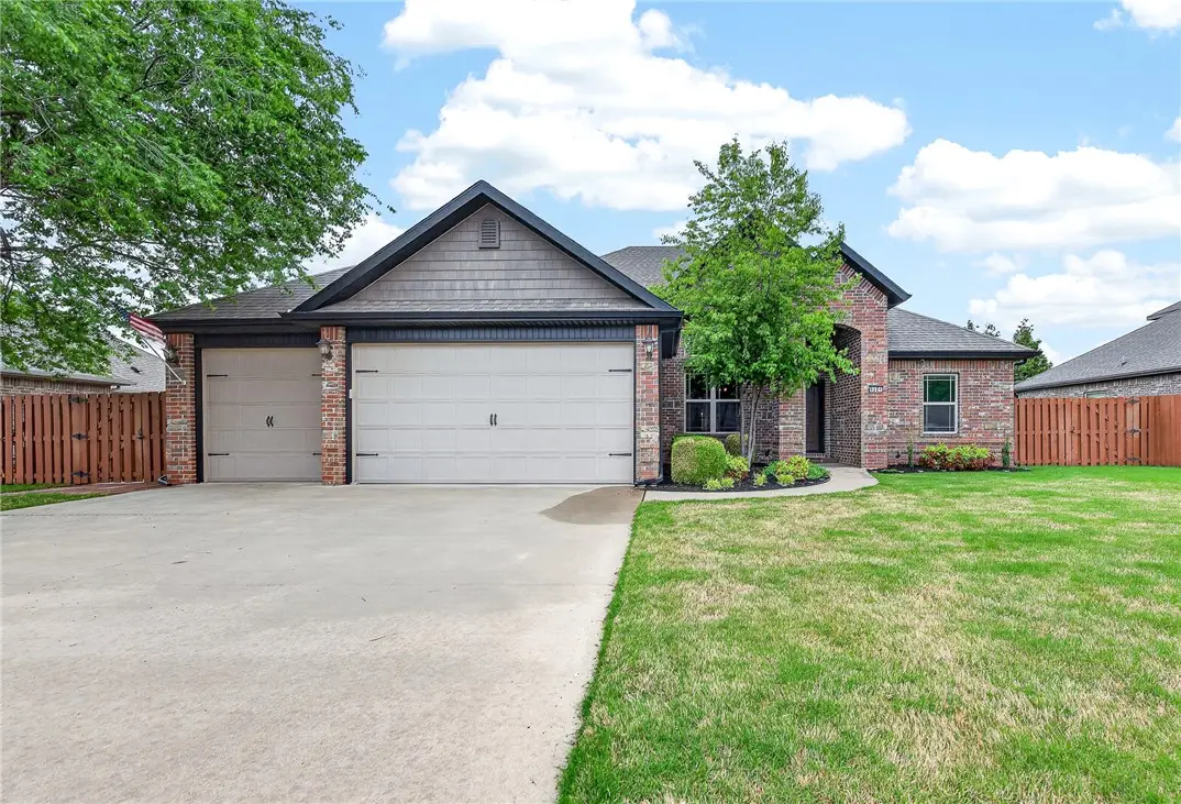 6201 Tumbler Ridge, Rogers, AR 72758 - #1