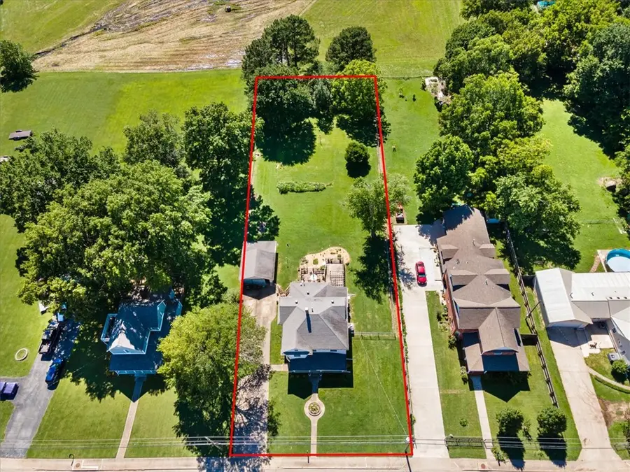 830 S Washington Street, Siloam Springs, AR 72761 - #3