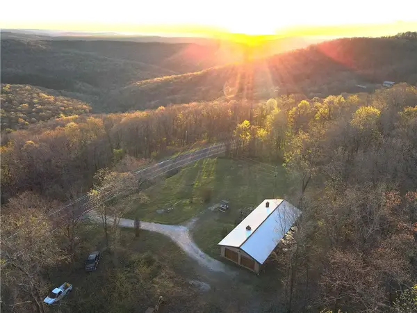 4995 Hwy 21, Ozone, AR 72854