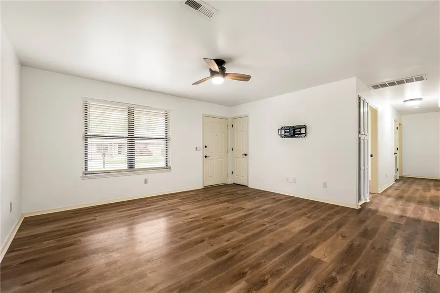 9 Hartlepool Drive, Bella Vista, AR 72715 - #3