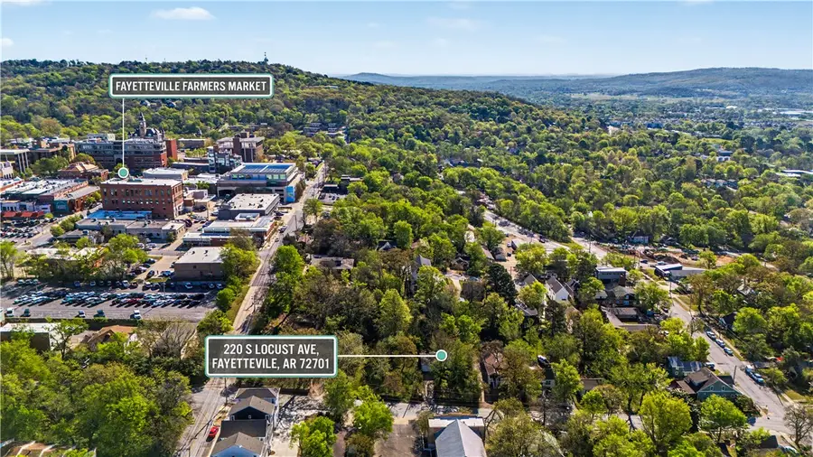 220 S Locust Avenue, Fayetteville, AR 72701 - #2