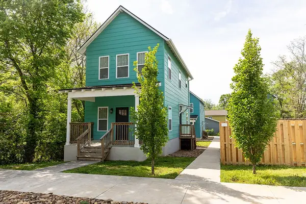 21 W 5th Street, Fayetteville, AR 72701