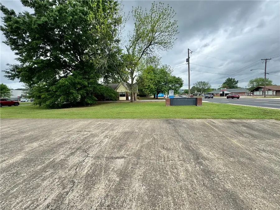 2001 W Main, Russellville, AR 72801 - #2